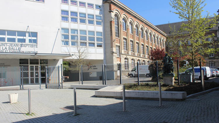 Studio RJR (Lycée Saint Jean Baptiste de la Salle)
